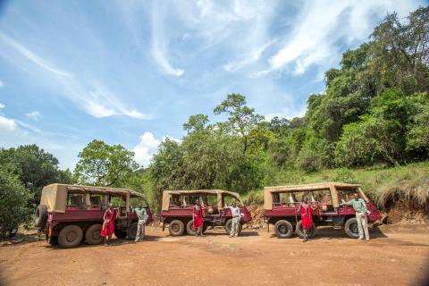 UNIQUE SAFARI VEHICLES